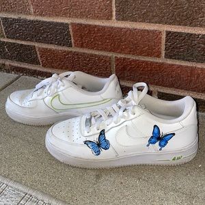 Detailed Nike Air Force 1s